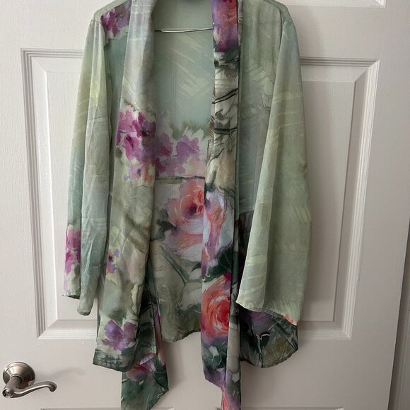 Floral Shawl - Picture 1 of 4